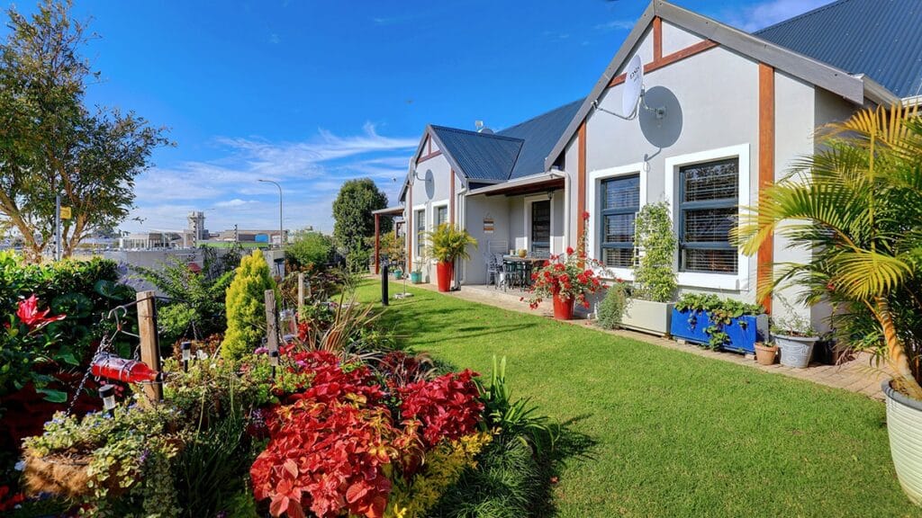 Garden Of Home At The Gables